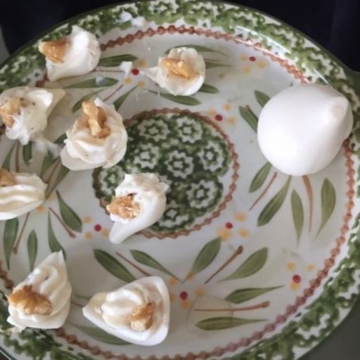 [A1997] Essbare biologische Blumenzwiebeln 1/2 KG